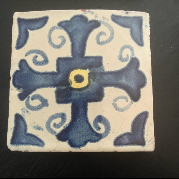 Mexican Hand Painted Terra-Cotta Talavera Vintage Tiles Set of 4 - Picture 5 of 11